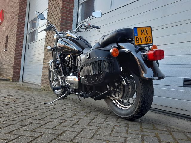 kawasaki - vn-800-classic