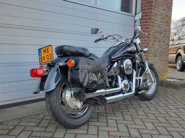 kawasaki - vn-800-classic