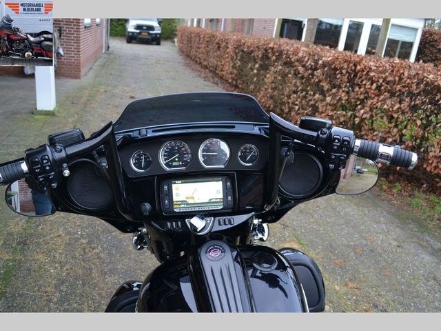 harley-davidson - street-glide-cvo-flhxse