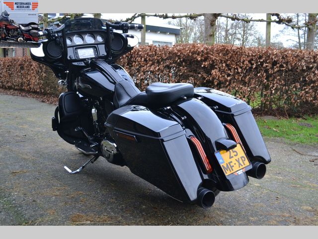 harley-davidson - street-glide-cvo-flhxse