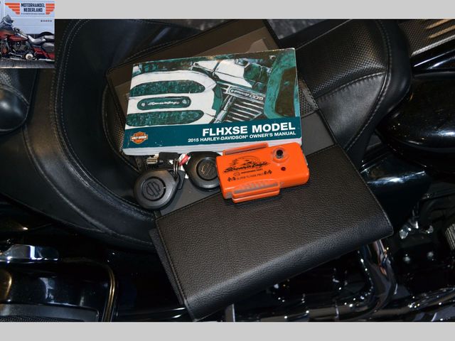 harley-davidson - street-glide-cvo-flhxse