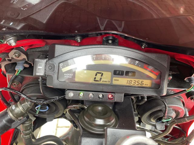 honda - vtr-1000-sp-1