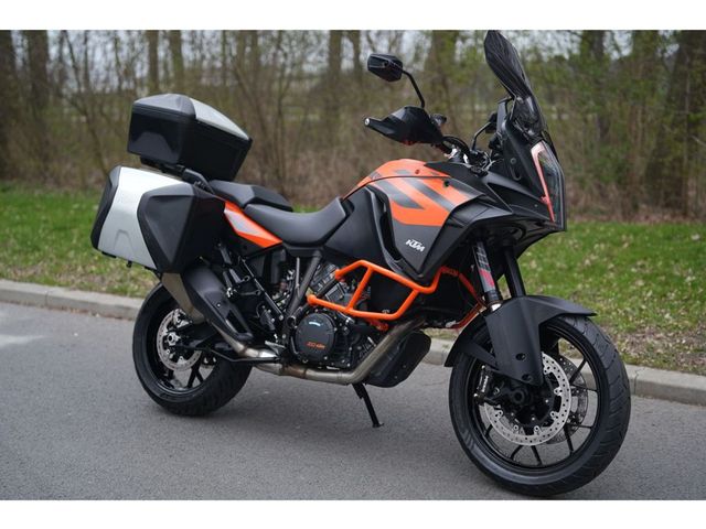 ktm - 1290-super-adventure-s