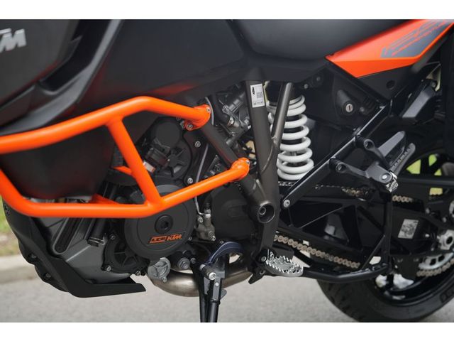 ktm - 1290-super-adventure-s