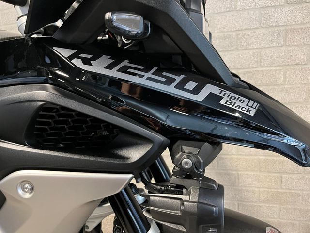 bmw - r-1250-gs