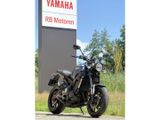 YAMAHA XSR 900
