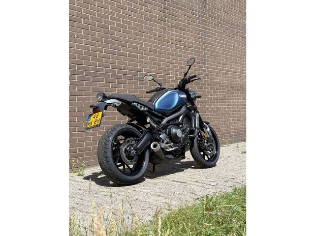 yamaha - xsr-900