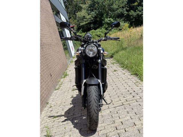 yamaha - xsr-900