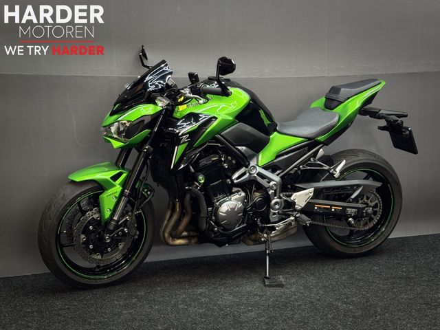 kawasaki - z900