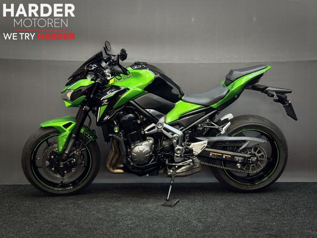 kawasaki - z900
