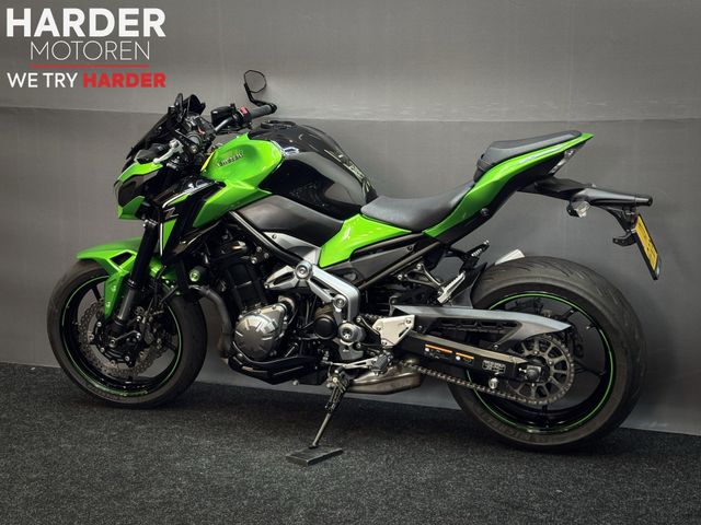 kawasaki - z900