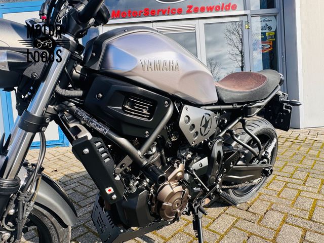 yamaha - xsr-700-abs