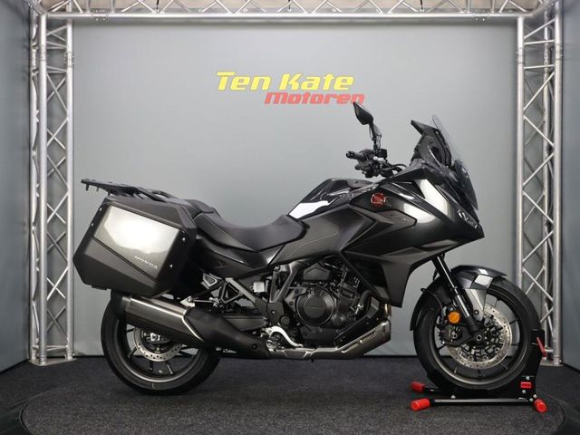 honda - nt-1100