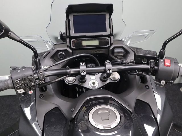honda - nt-1100