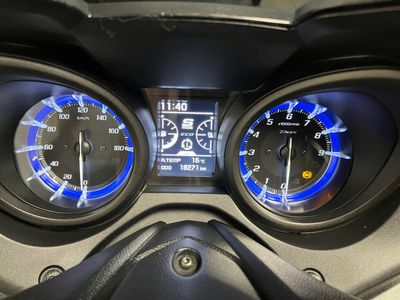 YAMAHA TMAX SX – foto 2