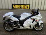 SUZUKI GSX-R 1300 HAYABUSA