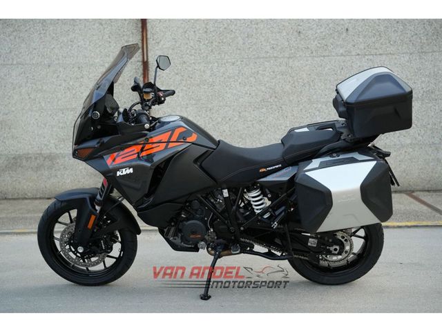 ktm - 1290-super-adventure-s