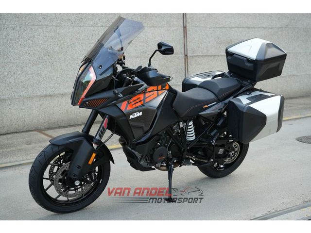 ktm - 1290-super-adventure-s