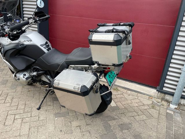 bmw - r-1200-gs-adventure
