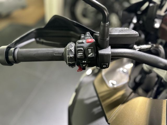 bmw - r-1250-gs-adventure