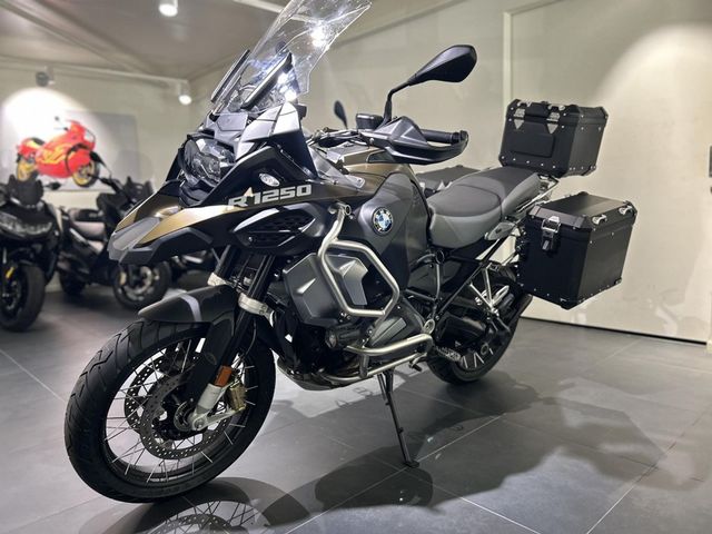 bmw - r-1250-gs-adventure