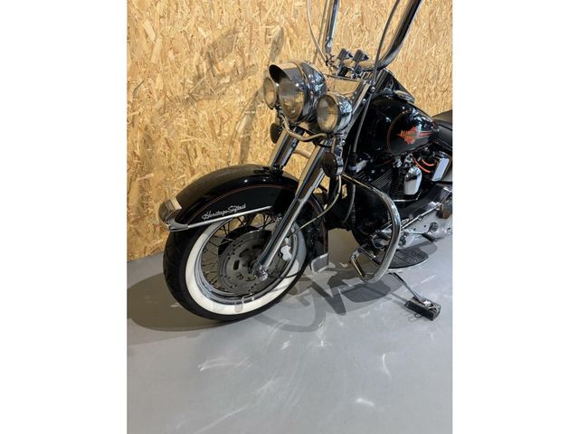 harley-davidson - heritage-softail-classic-flstc