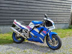 Suzuki GSX-R 750 W 1993 occasion – foto 21 van 22