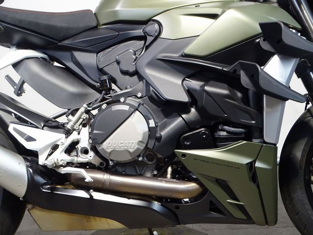 ducati - streetfighter-v2