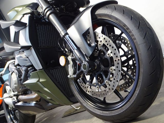 ducati - streetfighter-v2