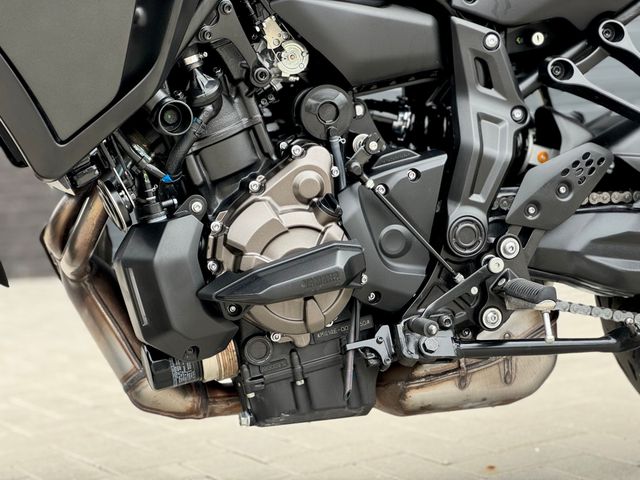 yamaha - tracer-7
