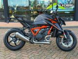 KTM 1390 SUPER DUKE R