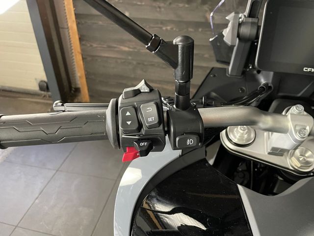 cfmoto - 800-mt-sport-gt