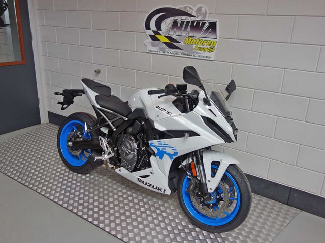 suzuki - gsx-8r
