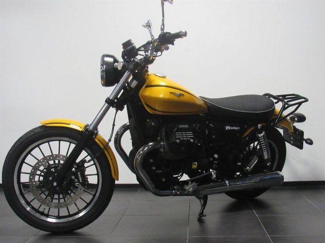 moto-guzzi - v-9-roamer