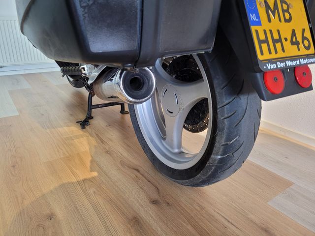 bmw - r-1100-rt-abs