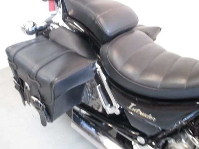 suzuki - vs-750-intruder