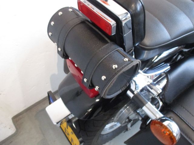 suzuki - vs-750-intruder