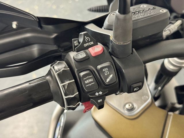 bmw - r-1250-gs-adventure