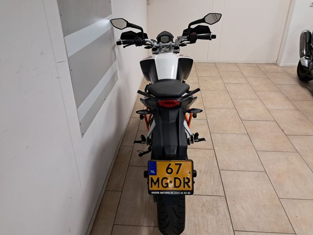 ktm - 390-duke-abs