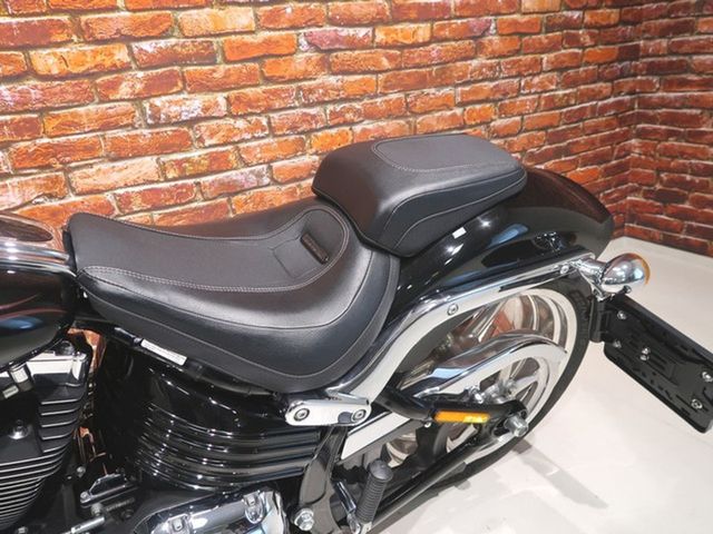 harley-davidson - rocker-c-fxcwc