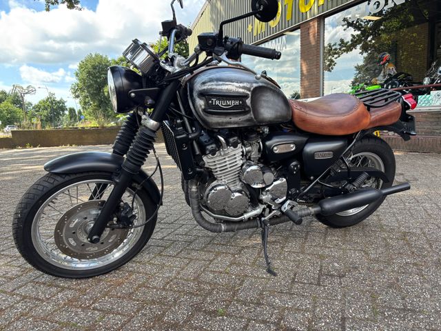 triumph - thunderbird