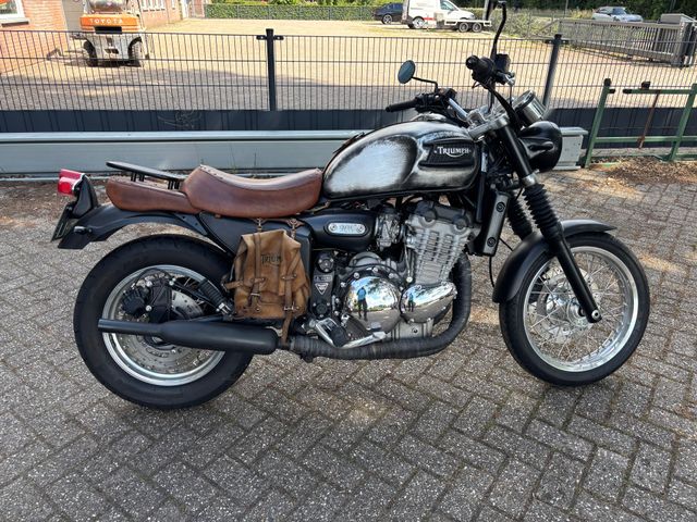 triumph - thunderbird