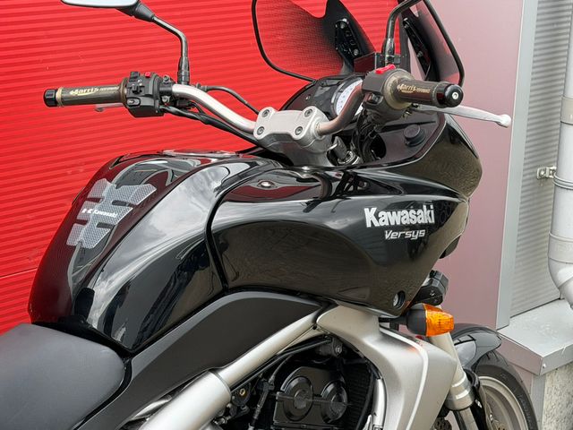 kawasaki - versys-650-abs