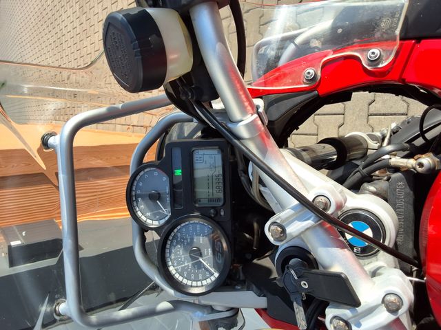 bmw - r-1200-gs-adventure