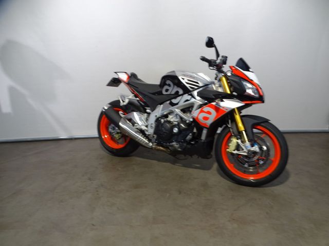 aprilia - tuono--v4-1100-factory