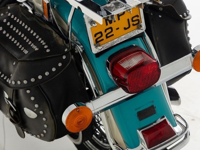 harley-davidson - heritage-softail-classic-flstc