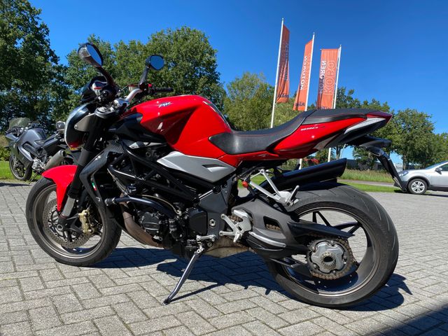 mv-agusta - brutale-990-r