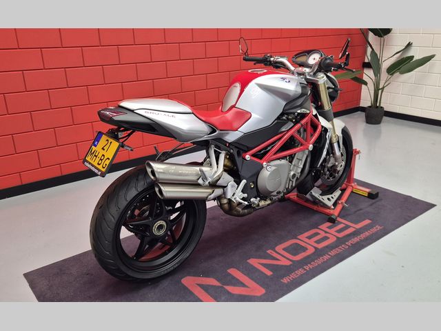 mv-agusta - brutale-910