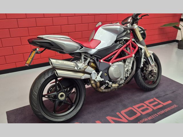 mv-agusta - brutale-910