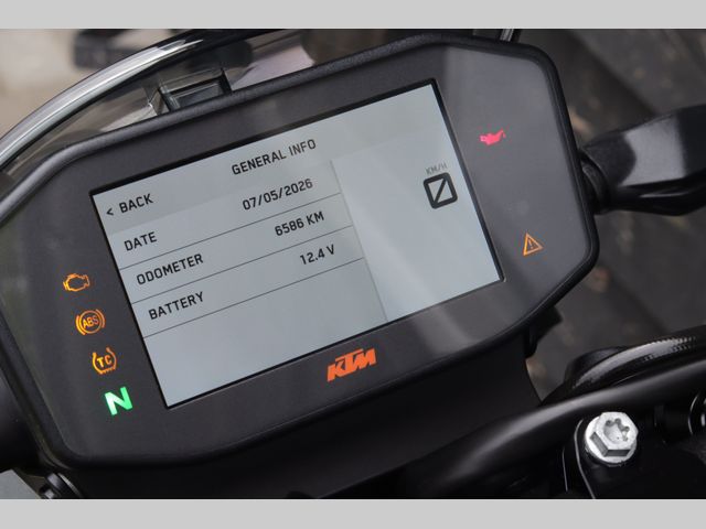 ktm - 890-duke-gp